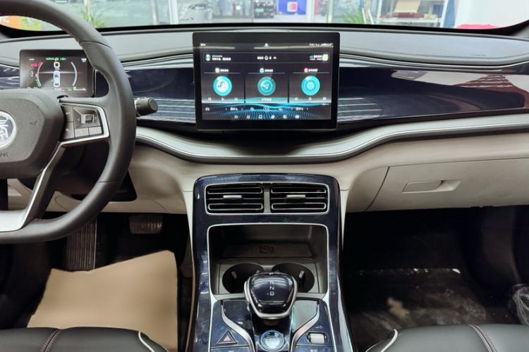 Used BYD Qin PLUS 2021 DM-i 55KM Prestige Model
