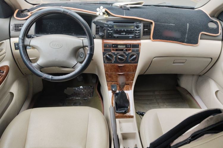 Used BYD F3 2011 1.5L New Platinum Edition Standard Version
