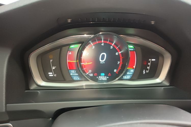 Used Volvo V60 2014 Restyled T5 Zhiya Edition
