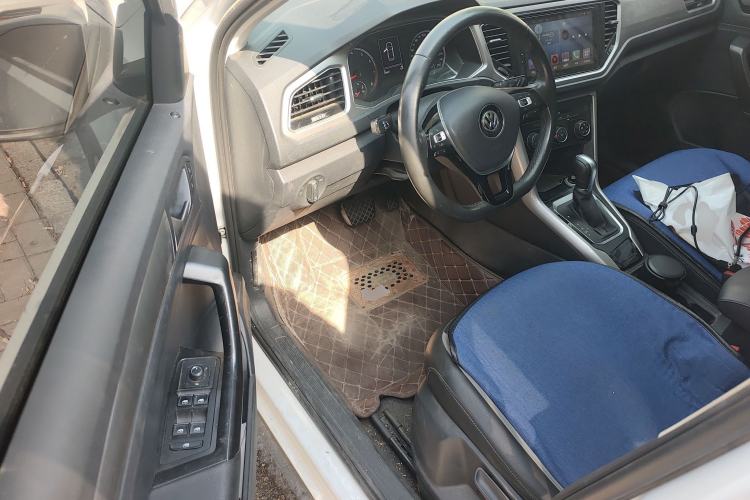 Used Volkswagen T-ROC 2018 230TSI DSG Two-Wheel Drive Advanced Version China V Standard