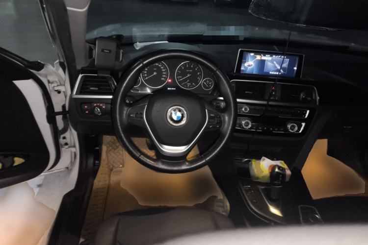 Used BMW 3 Series 2017 320Li Fashion Model
