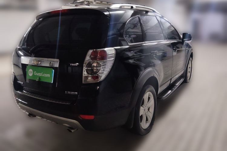 Used Chevrolet Captiva 2012 2.4L 4x4 Flagship Edition 7 Seats Rear Right 45 Deg