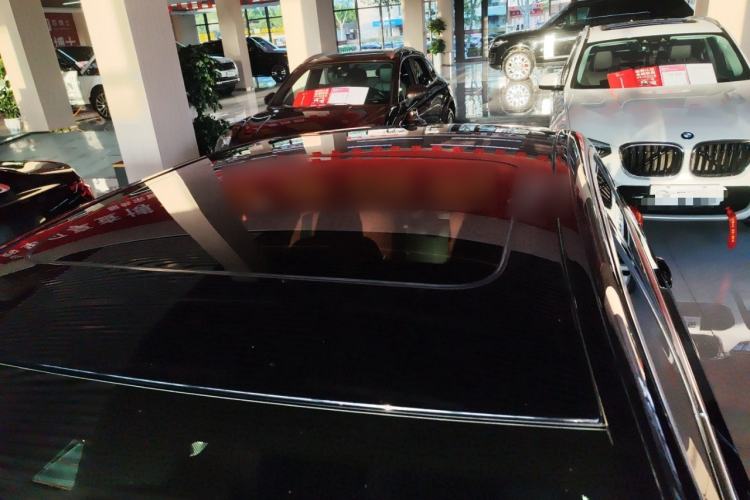 Used BMW 5 Series 2021 525Li Luxury Package Roof