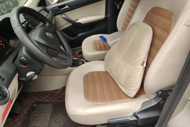 Used Skoda Rapid 2015 1.6L Automatic Smart Selection Model