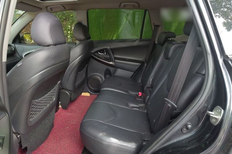 Used Toyota RAV4 2011 2.4L Automatic 4x4 Luxury Edition