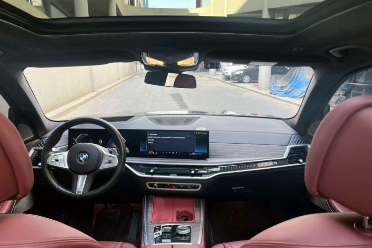 Used BMW X5 2023 xDrive 40Li M Sport Night Edition Package Interior 2