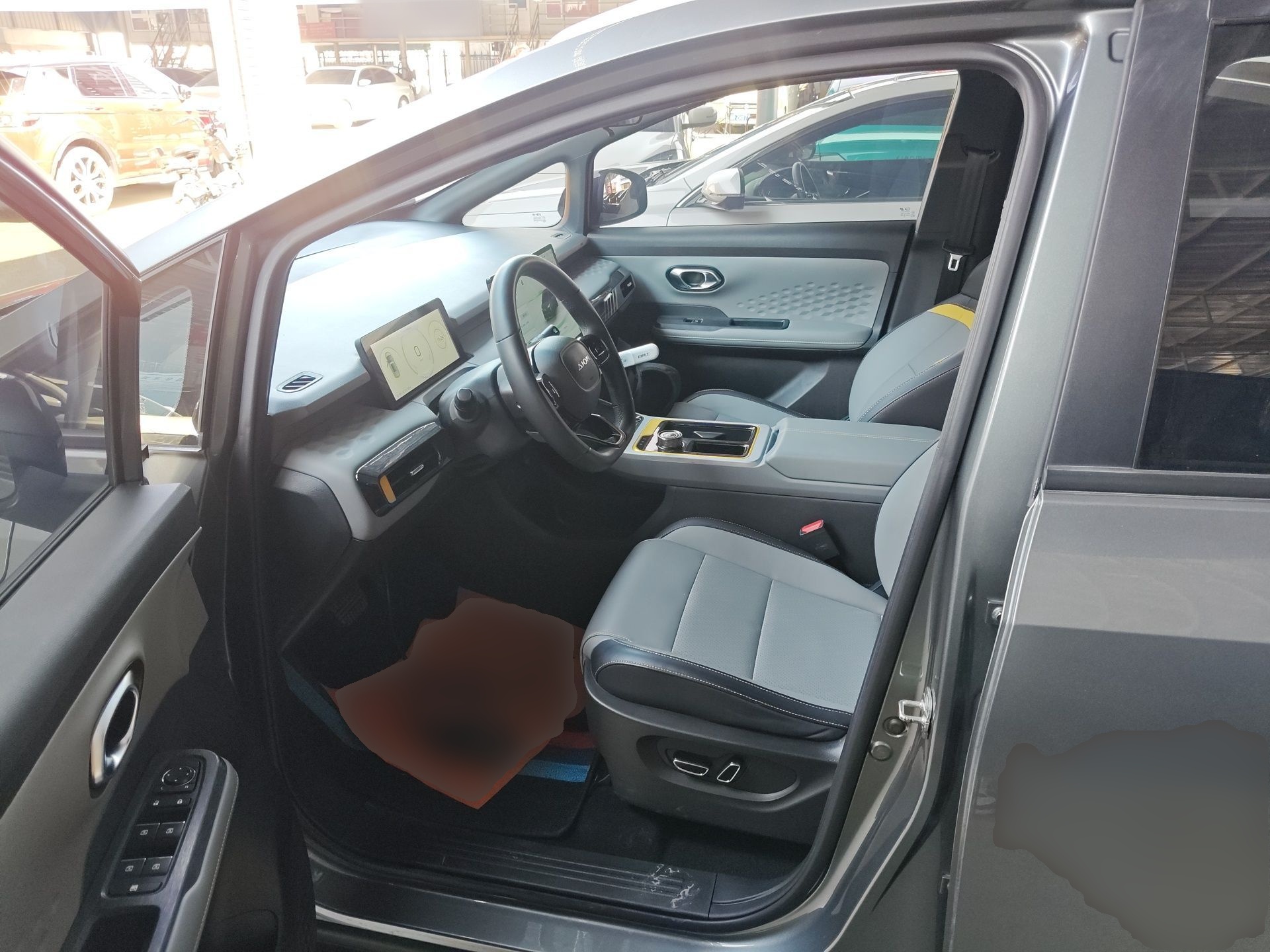 Interior delantero