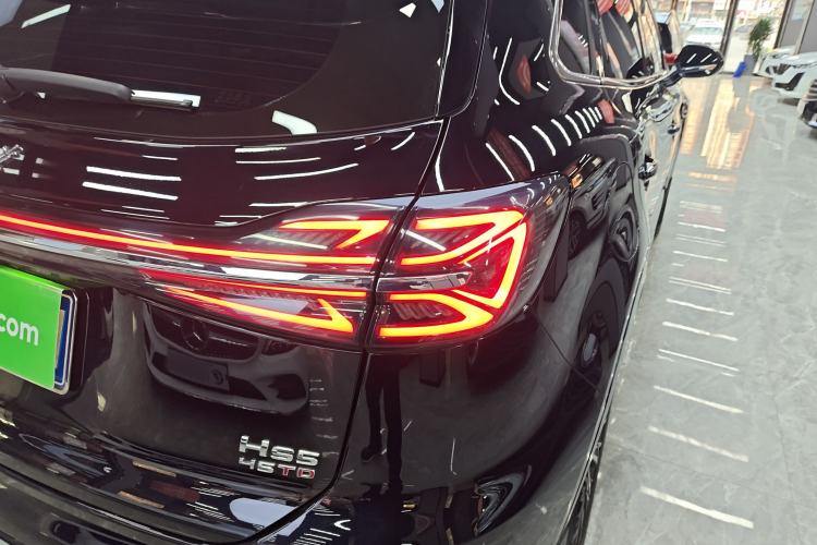 Used Hongqi HS5 2023 2.0T Four-Wheel Drive Flagship Pro Edition