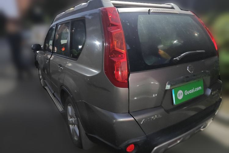 Used Nissan X-Trail 2010 2.5L CVT Luxury Edition 4WD
