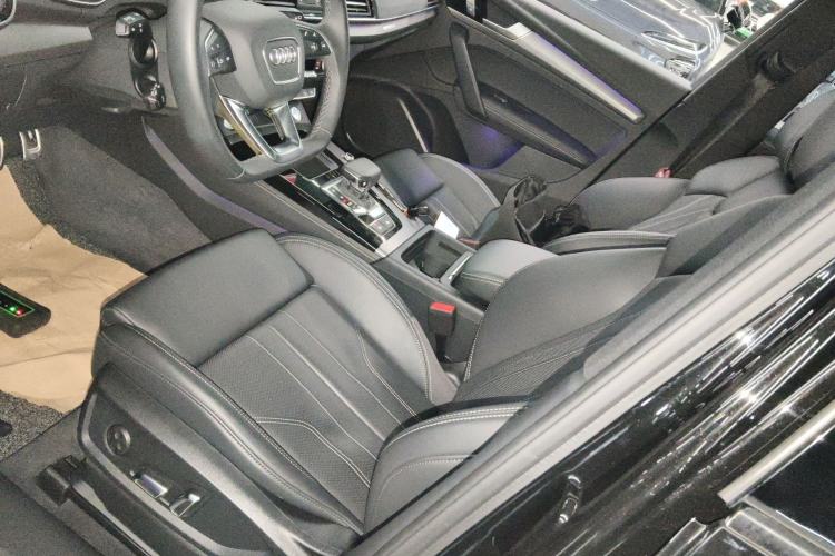 Used Audi Q5L 2024 40 TFSI Luxury Dynamic Edition
