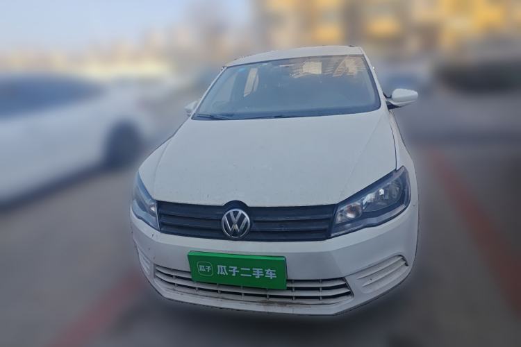 Used Volkswagen Jetta 2015 Value Edition 1.6L Manual Fashionable Style Front