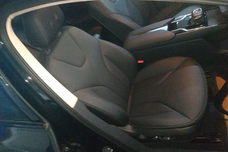 Used Hongqi E-QM5 2021 Charging Version Flagship Edition