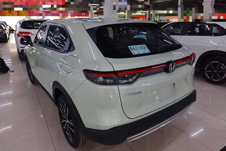 Used Honda Vezel 2023 1.5L CVT Luxury Edition
