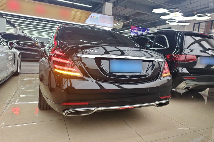 Used Mercedes-Benz S-Class 2018 S 320 L
