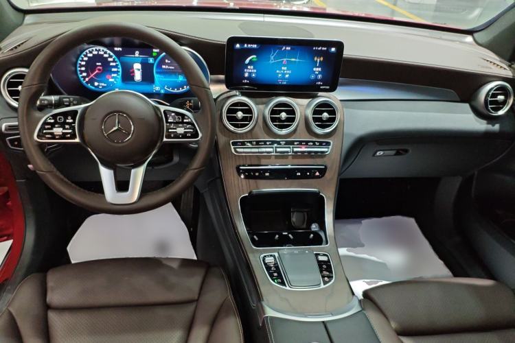 Used Mercedes-Benz GLC 2021 GLC 260 L 4MATIC Luxury Model