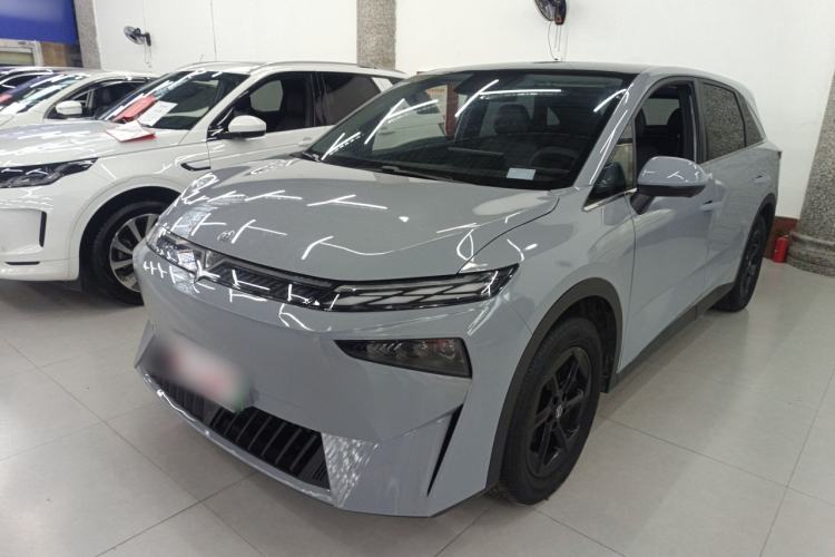 Used Venucia VX6 2023 520 Pro