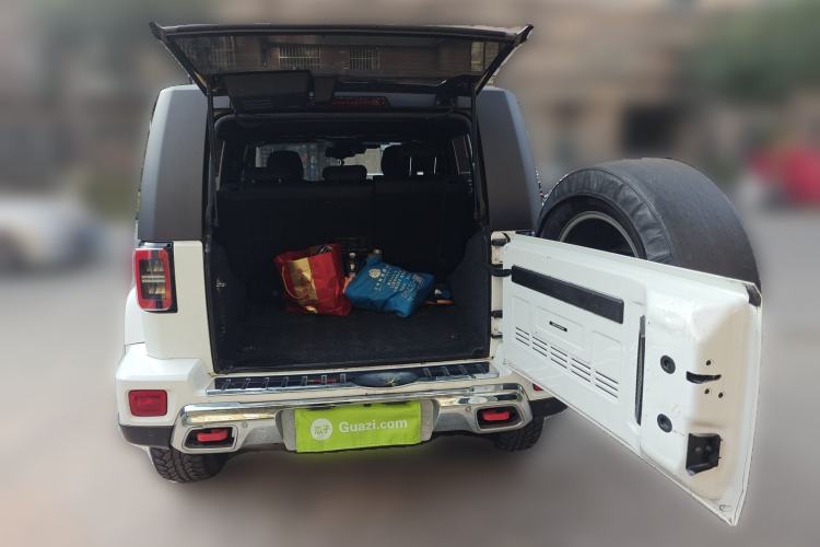 Used BAIC Off-Road BJ40 2018 PLUS 2.3T Automatic Four-Wheel Drive Flagship Version China V Emission Standard