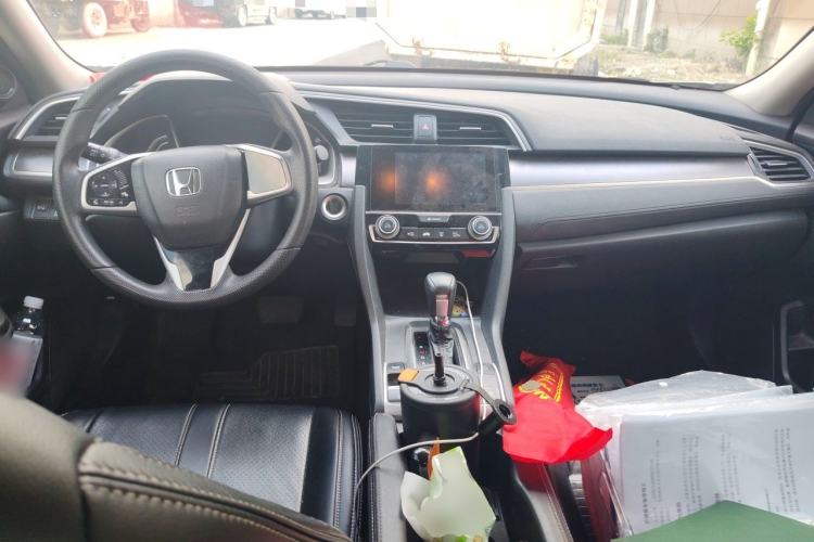 Used Honda Civic 2016 220TURBO CVT Luxury Edition
