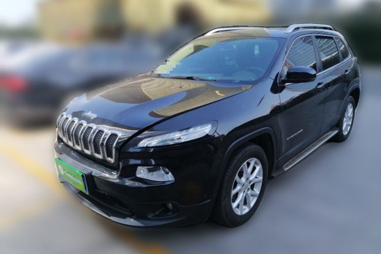 Used Jeep Cherokee 2017 2.0L Superior Edition