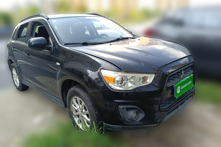 Used Mitsubishi ASX 2013 2.0L Manual Two-Wheel Drive Comfort Edition Front Right 45 Deg