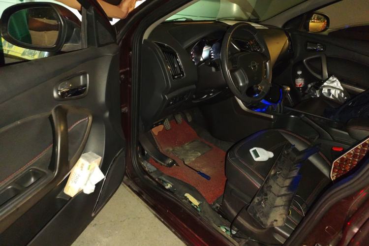 Used Haima S5 2015 1.6L Manual Luxury Model with Sunroof Driver Seat