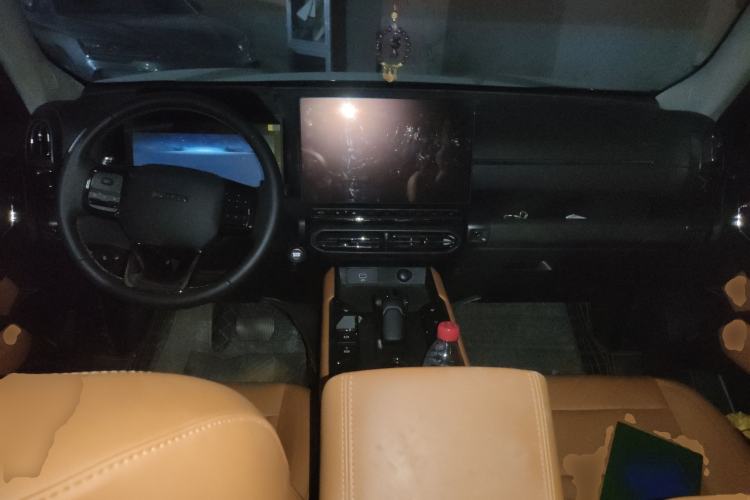 Used Haval H Dog 2023 2.0T All-Wheel-Drive Chaoye Plus Center Console