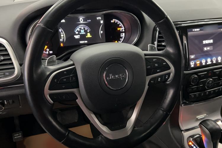 Used Jeep Grand Cherokee (Import) 2020 3.0L Elite Navigation Edition
