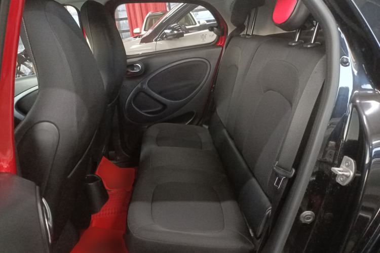Used smart forfour 2018 1.0L 52kW Passion Edition