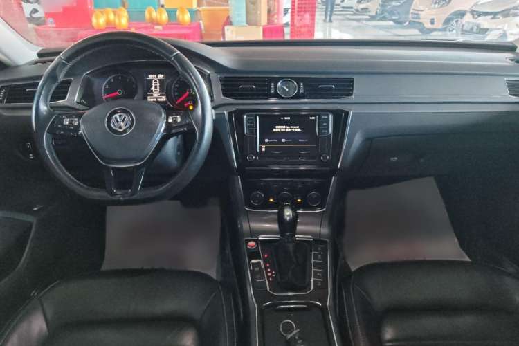 Used Volkswagen Passat 2017 280TSI DSG Luxury Edition