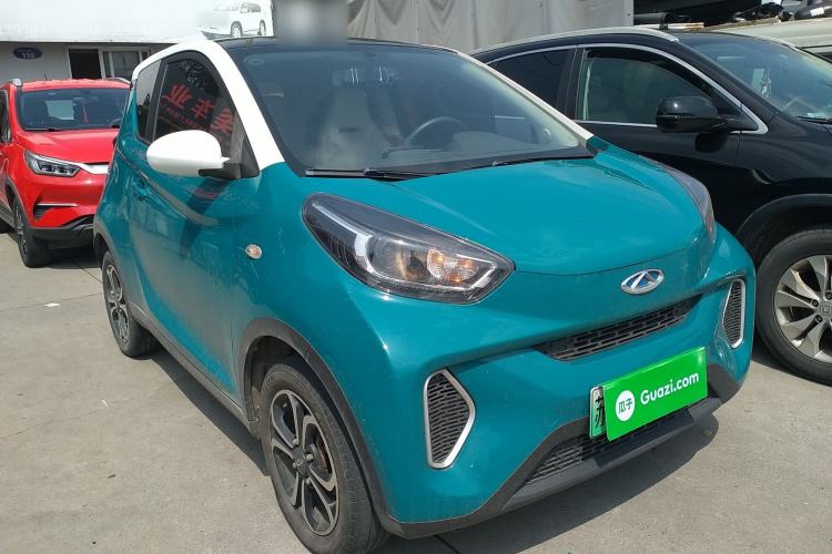 Used Chery QQ Little Ant 2021 200 000-Yuan Ant Fan Edition Talent Version NMC Battery 301 km Exterior 1
