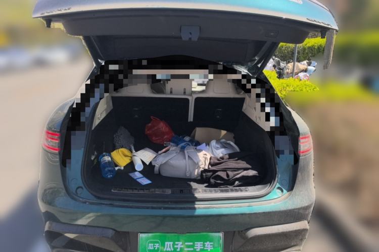 Used Hima Luxeed R7 2025 Range-Extended Version 251 km Max Trunk