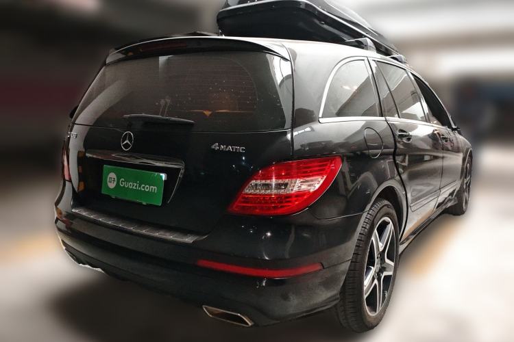 Used Mercedes-Benz R-Class 2014 R 400 4MATIC Business Model Rear Right 45 Deg