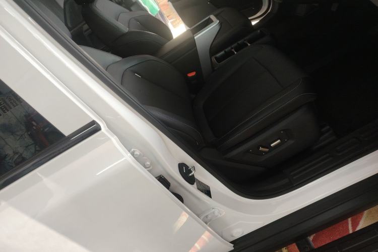 Used iCAR V23 2025 401 Two-Wheel Drive Advanced Edition Right Front Seat