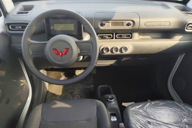 Used Wuling Zhiguang New Energy 2025 Standard Model