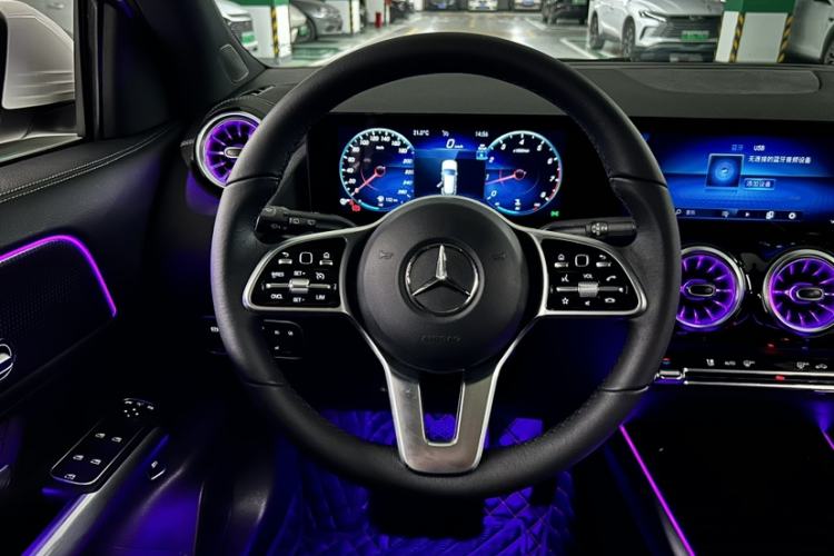 Used Mercedes-Benz GLA 2023 GLA 220 Steering Wheel