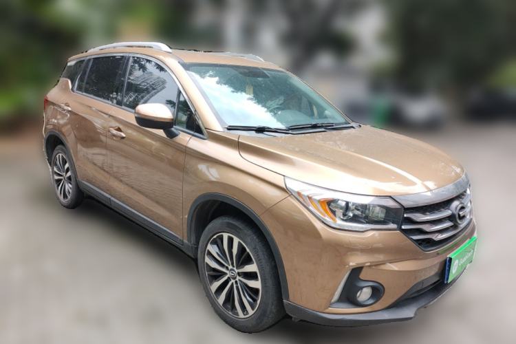 Used GAC Trumpchi GS4 2015 200T G-DCT Prestige Edition Front Right 45 Deg