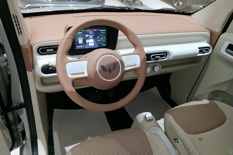 Used Wuling Hongguang MINIEV 2024 3rd Generation 215km Youth Edition