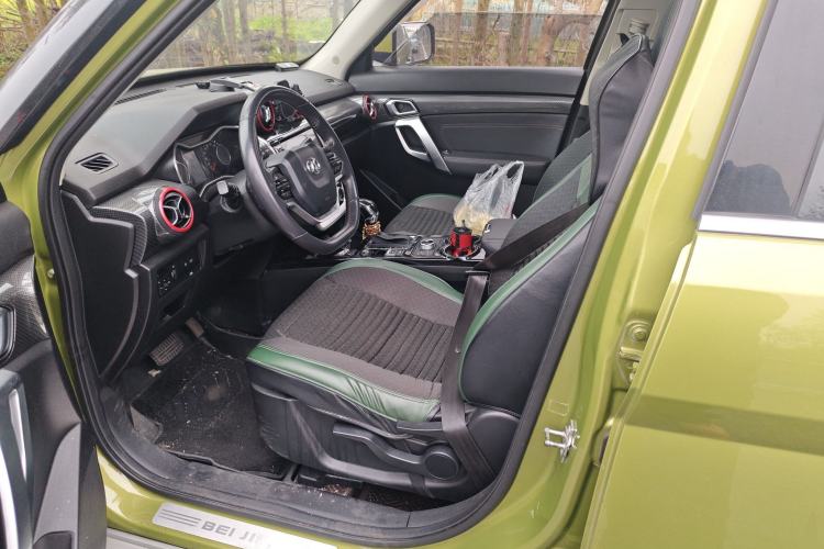 Used BAIC Off-Road BJ20 2016 1.5T CVT Luxury Model Left Front Seat