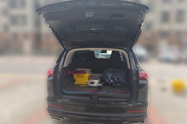 Used Buick Envision 2024 Encore Plus 28T Two-Wheel Drive Luxury Edition Trunk