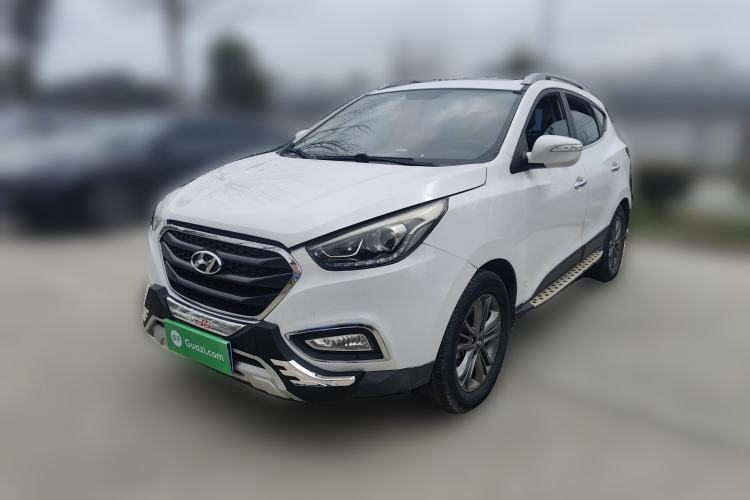 Used Hyundai ix35 2015 2.0L Automatic 2WD Smart Type China IV