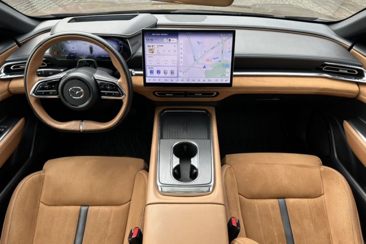 Used Mazda EZ-6 2024 Range-Extended 200 Luxury Edition