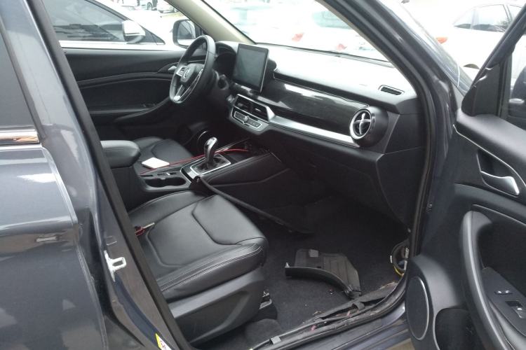 Used BYD Song 2020 Classic Edition 1.5T Automatic Elite Model Right Front Seat