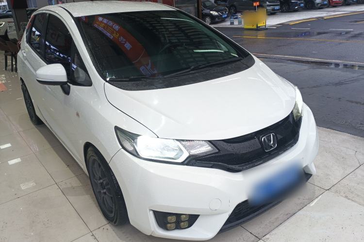 Used Honda Fit 2016 1.5L LX CVT Comfort Model
