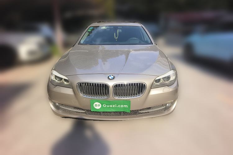 Used BMW 5 Series 2013 525Li Luxury Model
