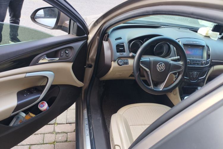 Used Buick Regal 2014 2.0L Leading Fashion Edition