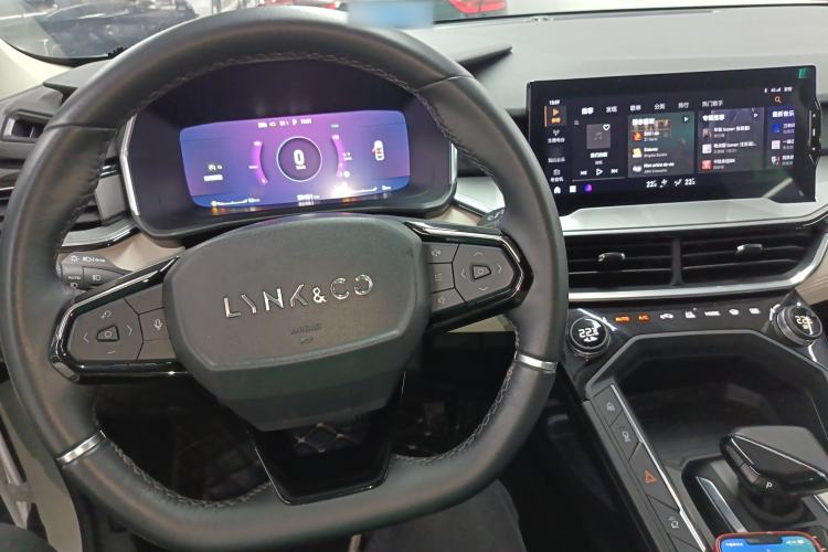 Used Lynk & Co 06 EM-P 2020 PHEV Plus