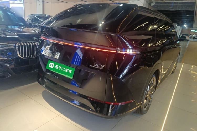 Used XPeng X9 2024 640 All-Wheel Drive High-Performance Max
