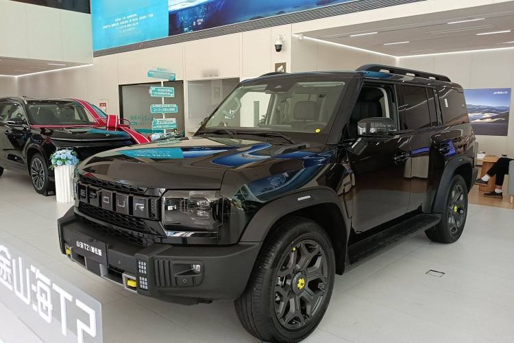 Used JETOUR Traveler C-DM 2025 206km XWD Conquer Extended Version 7 Seats
