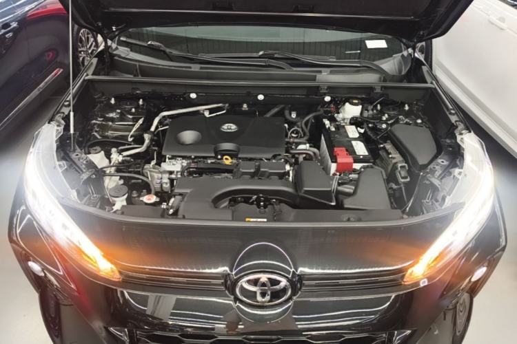 Used Toyota Wildlander 2024 2.0L CVT Two-Wheel Drive Leading Edition
