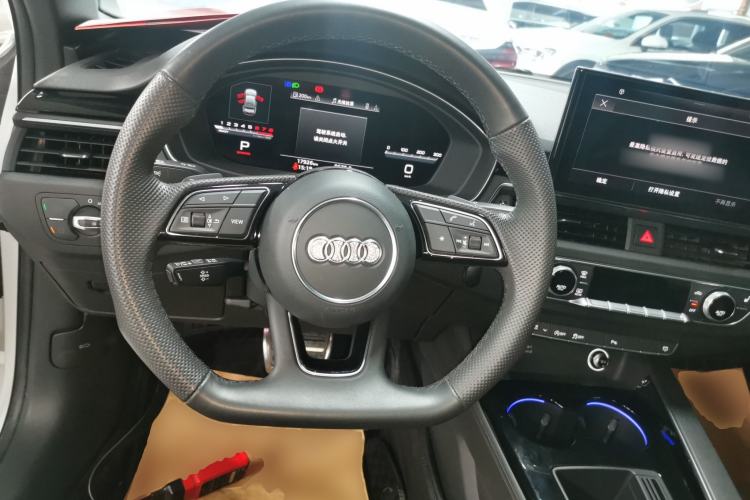 Used Audi A4L 2024 40 TFSI Luxury Dynamic Edition
